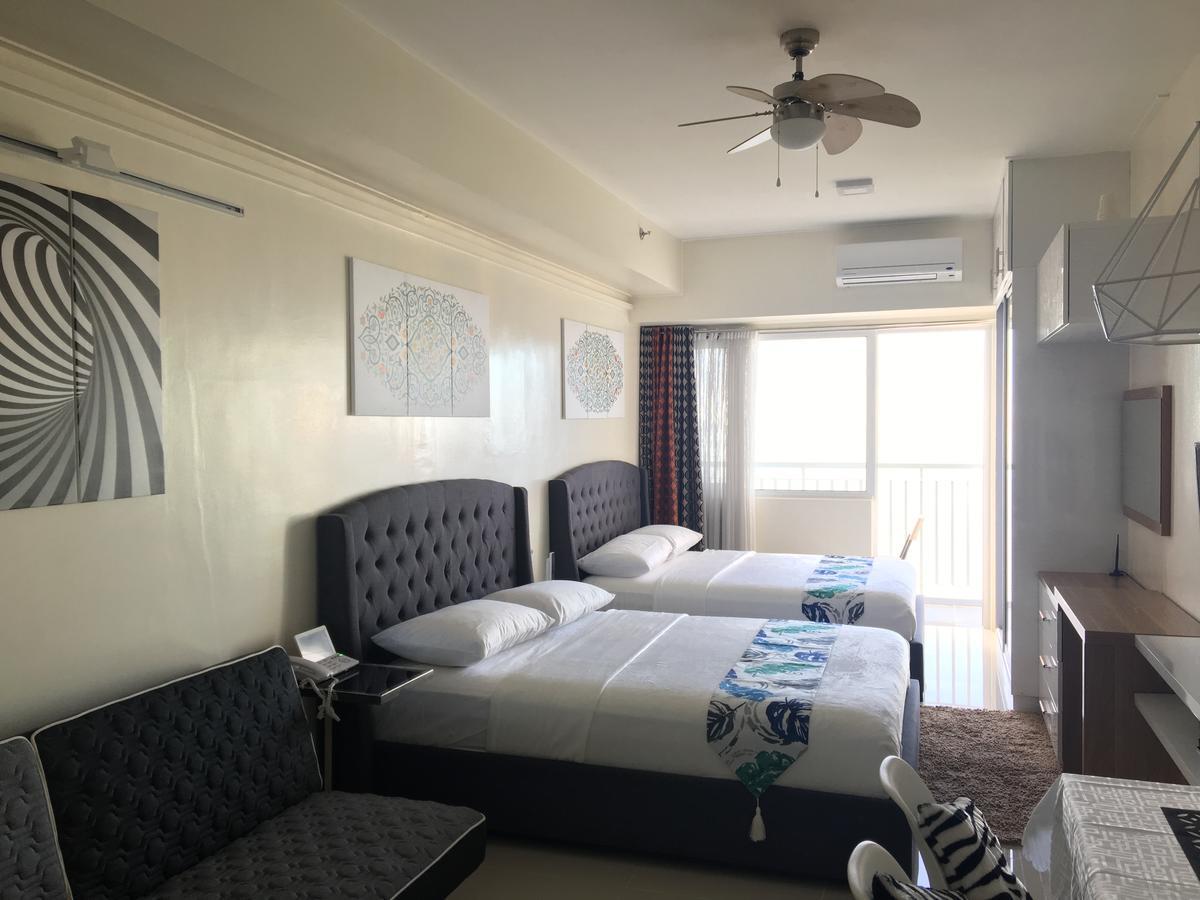 Breezy Wind 19Twentysix Apartment Tagaytay City ภายนอก รูปภาพ