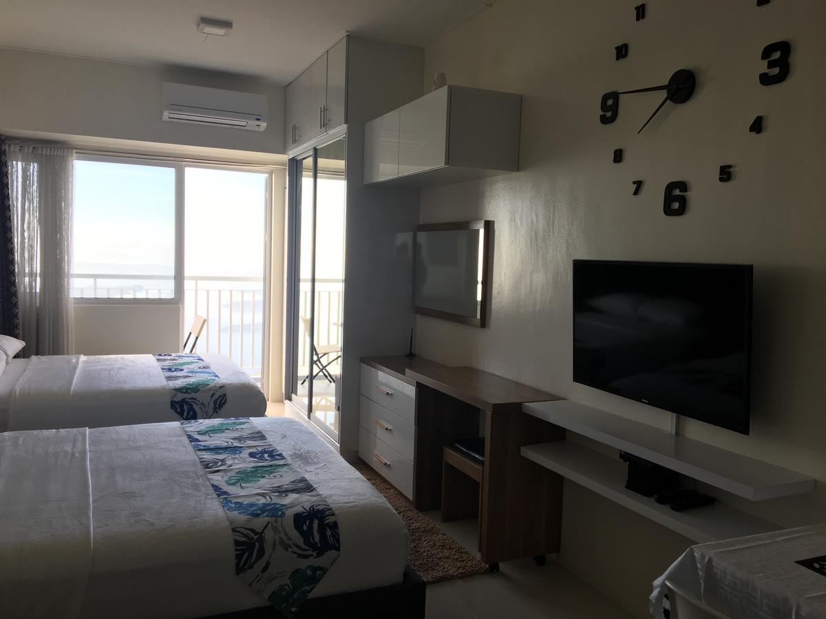Breezy Wind 19Twentysix Apartment Tagaytay City ภายนอก รูปภาพ