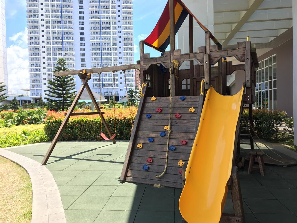 Breezy Wind 19Twentysix Apartment Tagaytay City ภายนอก รูปภาพ